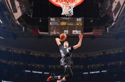 欧冠季后赛激情夜！浓眉里突外投，川崎前锋血战金州勇士(欧冠季军争夺战)